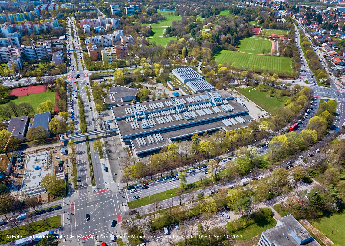 21.04.2023 - Luft- und Ebenenfotos vom Haus für Kinder in der Quiddestraße in Neuperlach